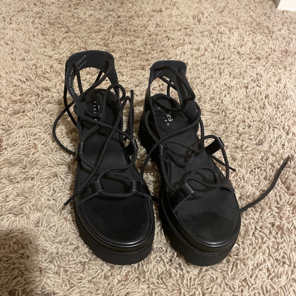 Black sandals